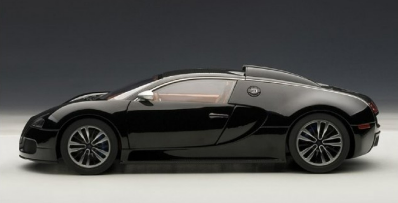 1/18 AUTOart Bugatti EB 16.4 Veyron Sang Noir Black Car Model