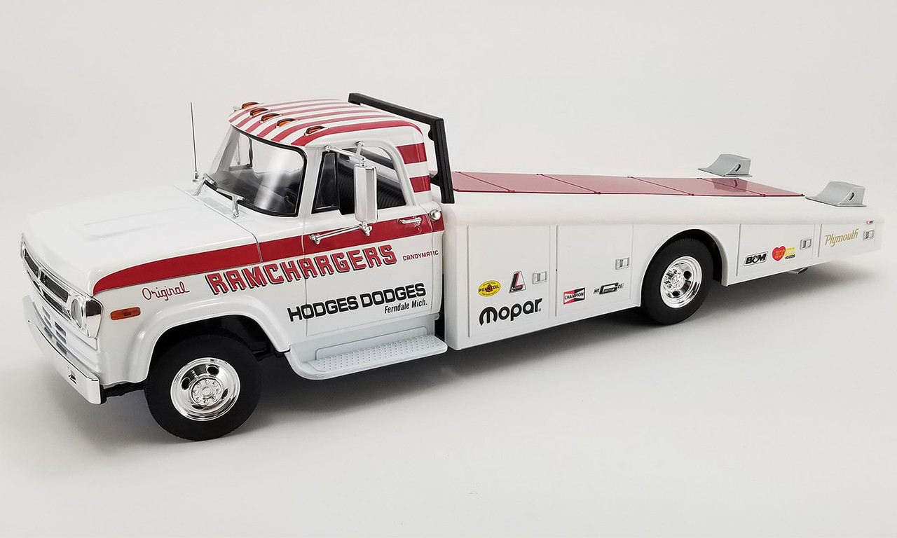 1/18 ACME 1970 Dodge D-300 Ramp Truck (White) Diecast Car Model Limited 434 Pieces