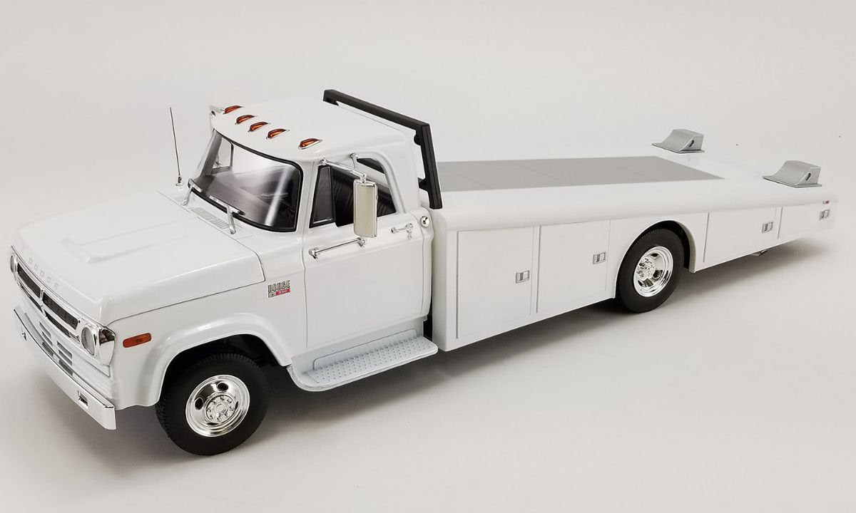 1/18 ACME 1970 Dodge D300 Ramp Truck (Gloss White) Diecast Car
