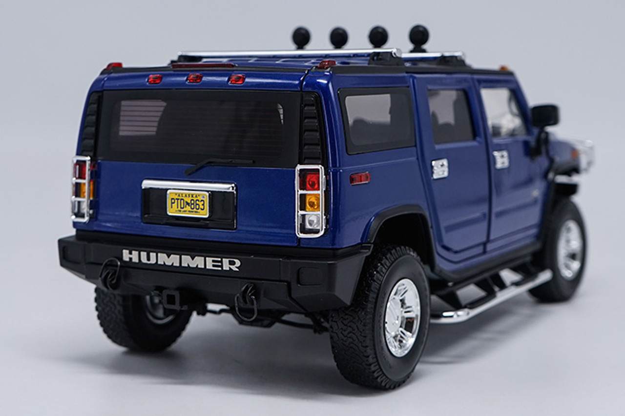 1/18 Highway 61 Highway61 Hummer H2 (Blue) Diecast Model