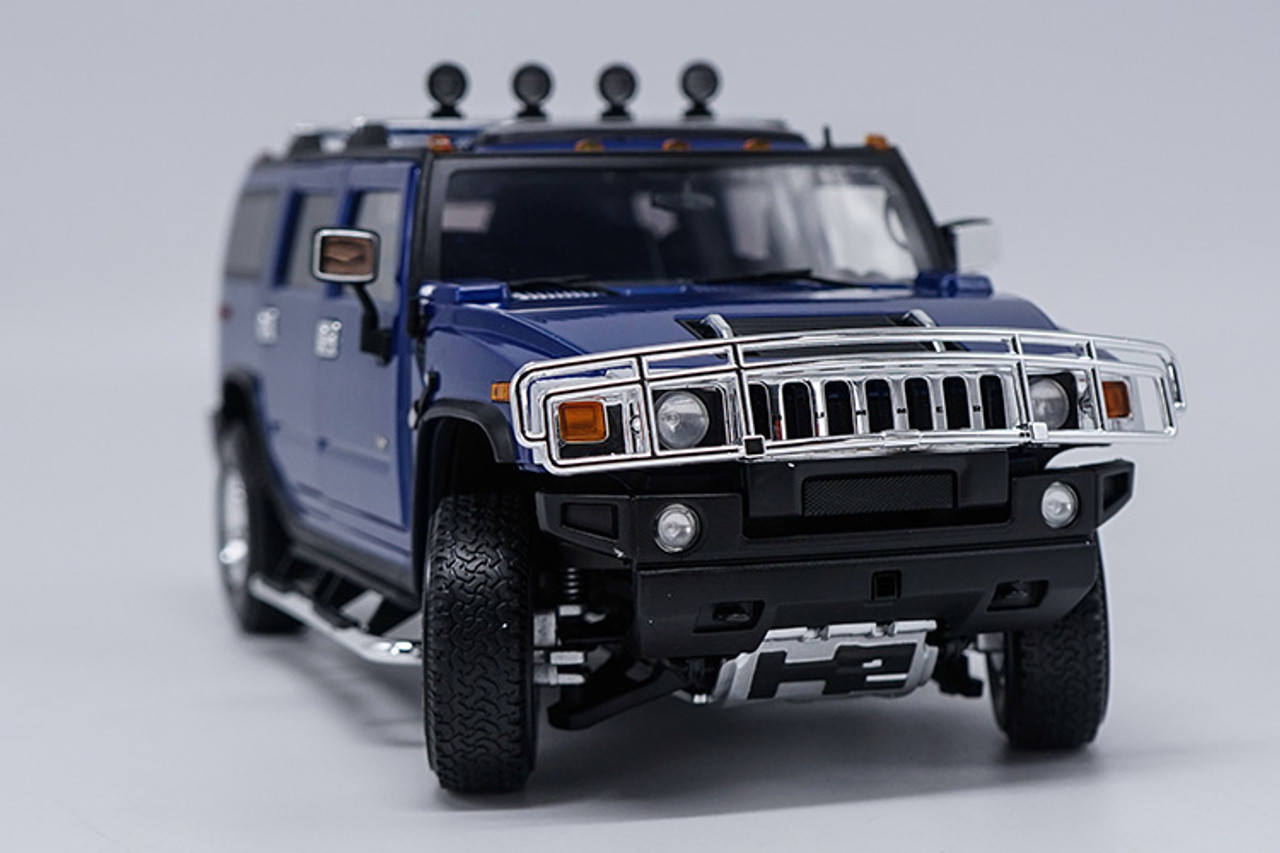 1/18 Highway 61 Highway61 Hummer H2 (Blue) Diecast Model