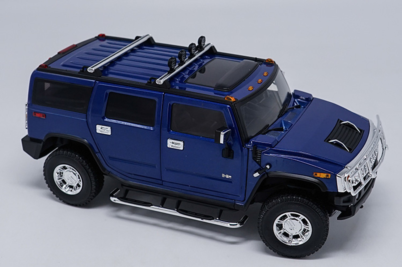 1/18 Highway 61 Highway61 Hummer H2 (Blue) Diecast Model