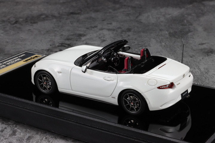1/43 Makeup Make Up Mazda MX-5 MX5 Miata Roaster ND (Snow Flake