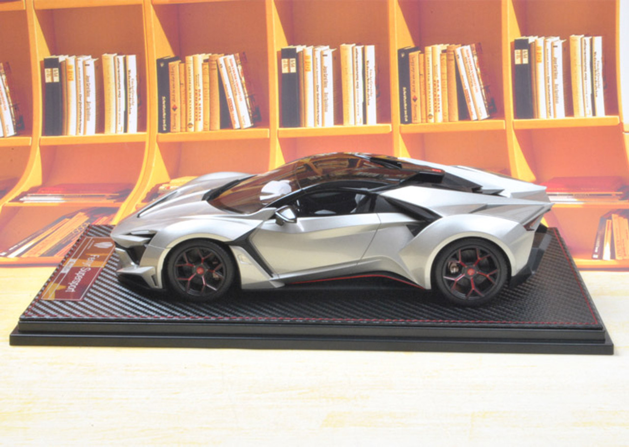 1/18 Frontiart Sophiart Lykan Fenyr (Silver) Resin Car Model