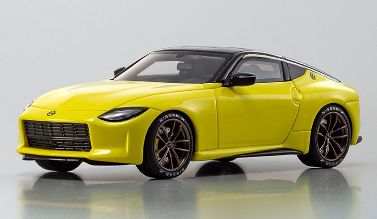 1/43 Kyosho Nissan Fairlady Z Prototype (Yellow) Diecast Car Model