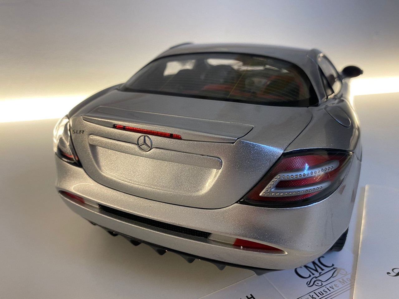 1/12 CMC 2003 Mercedes-Benz Mercedes SLR (Silver) Diecast Car Model