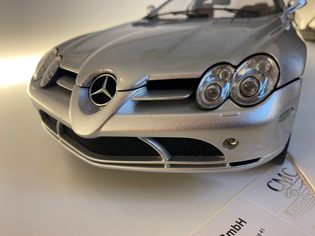 メルセデス・ベンツ SLR マクラーレン 1/18 メルセデス・ベンツ SLR マクラーレン 1/18