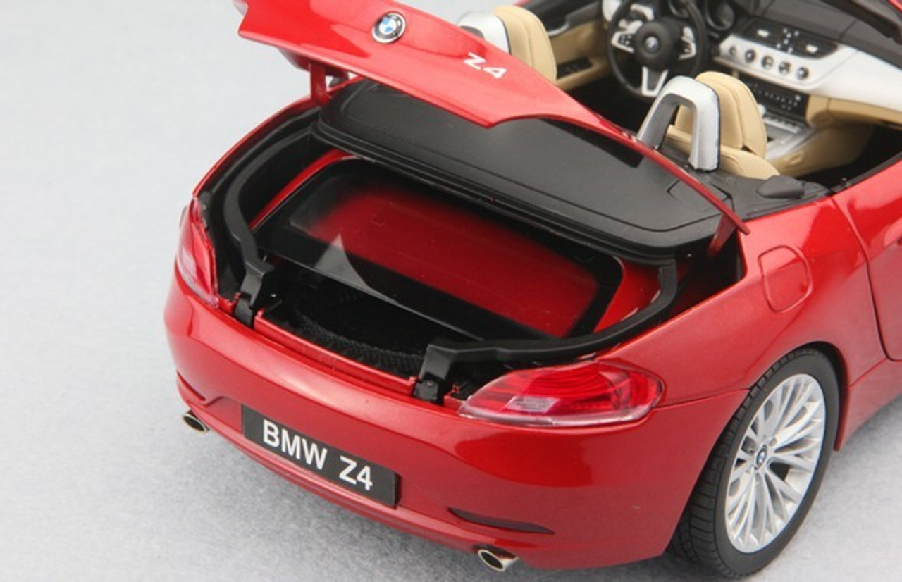 1/18 Kyosho BMW Z4 sDrive35i Convertible (E89) (Red) Diecast Car Model