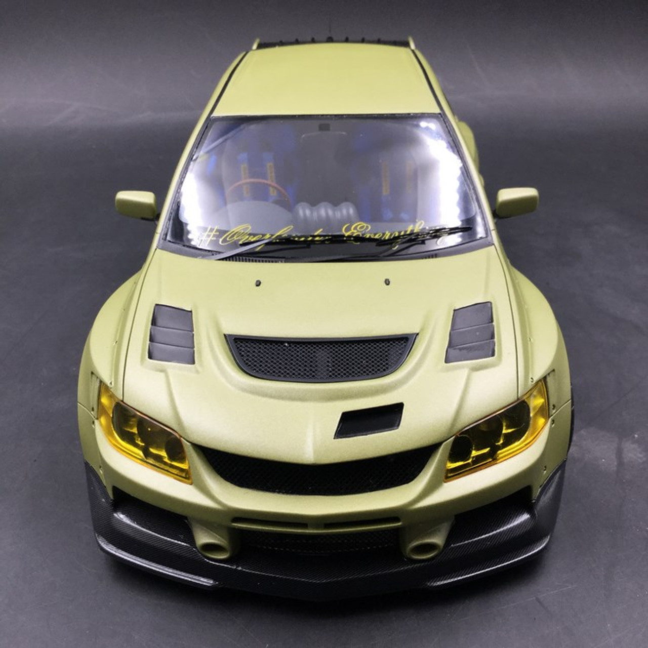  1/18 AGU Mitsubishi Lancer Evo IX Evo 9 Clinched Army Green Resin Car Model