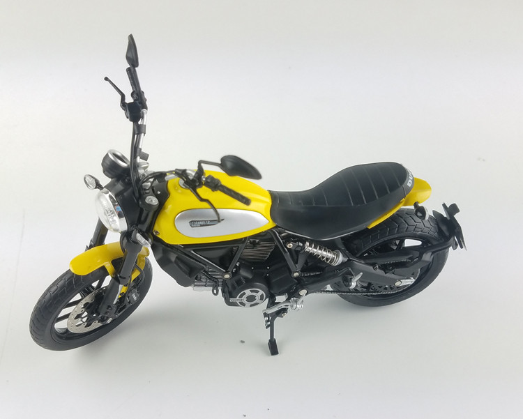 1/12 TSM Ducati Scrambler Classic 803cc (Yellow) Diecast Model