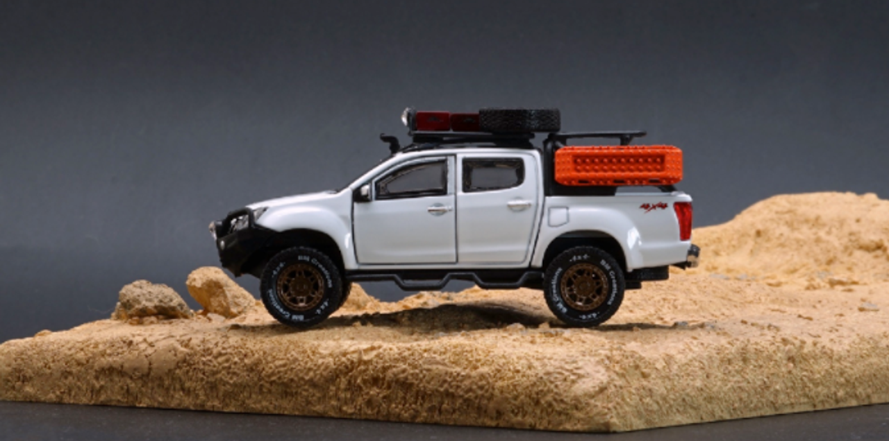  1/64 BM Creations ISUZU 2016 D-MAX White with accessory pack RHD