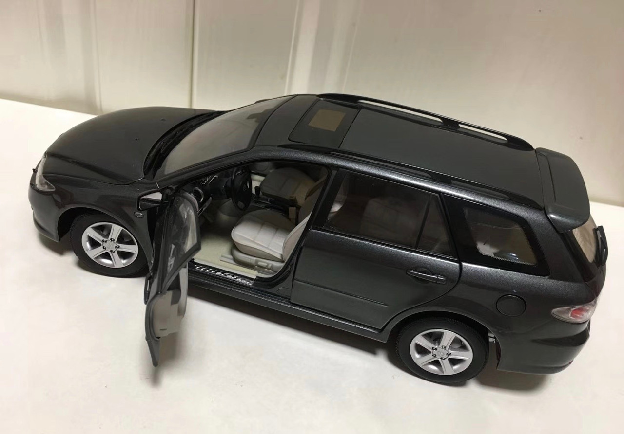 1/18 Dealer Edition 1st Generation 2002-2008 Mazda 6 Wagon Touring / Atenza (Grey) Diecast Car Model