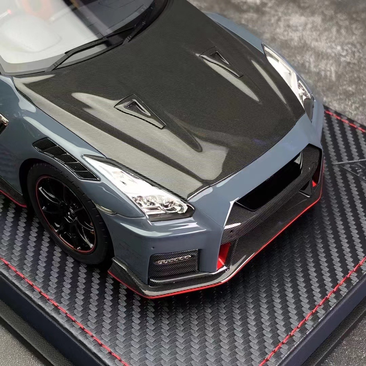 1/18 Makeup Make Up 2022 Nissan Skyline GT-R GTR Nismo (Stealth Gray) Special Edition Car Model