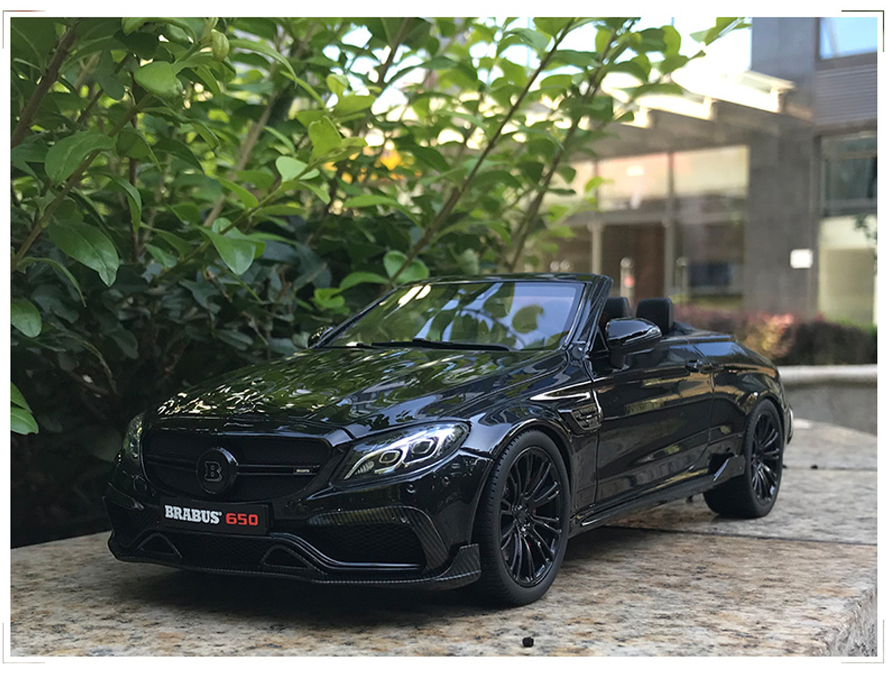 1/18 GT Spirit GTSpirit Mercedes-Benz C-Class C63 C63S AMG BRABUS 650  (Black) Limited 500 Resin Car Model