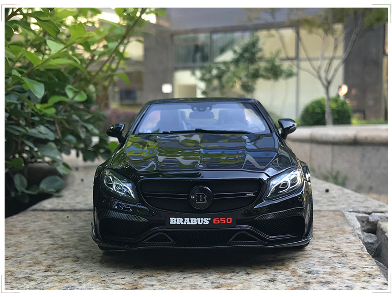 1/18 GT Spirit GTSpirit Mercedes-Benz C-Class C63 C63S AMG BRABUS 650  (Black) Limited 500 Resin Car Model