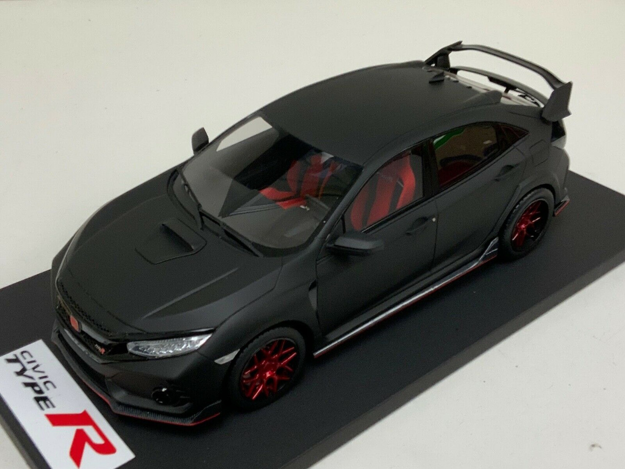 1/18 MH Motorhelix Honda Civic Type-R Type R FK8 (Matte Black with Black & Red Wheels) Resin Car Model