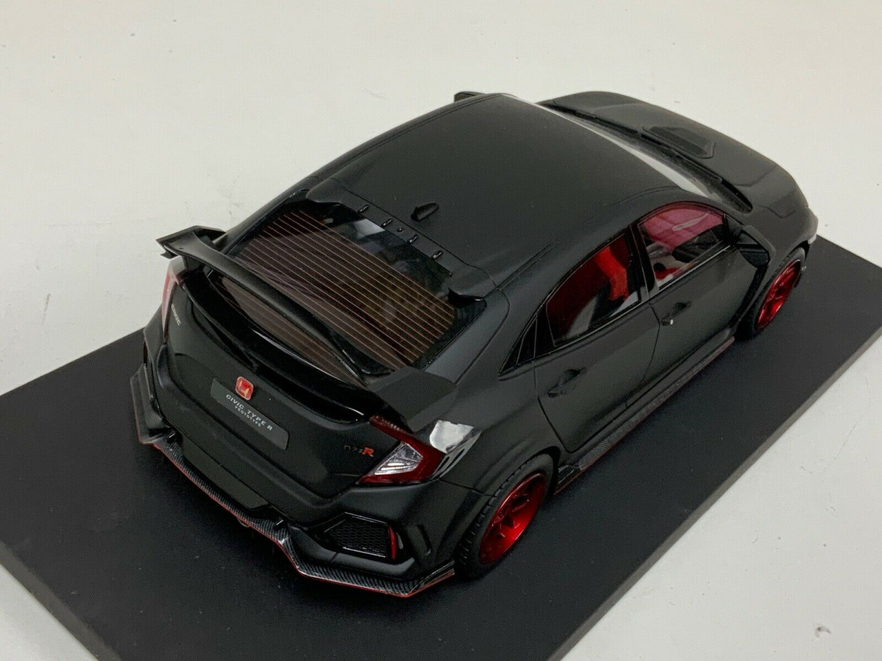 1/18 MH Motorhelix Honda Civic Type-R Type R FK8 (Matte Black with Red  Wheels) Resin Car Model