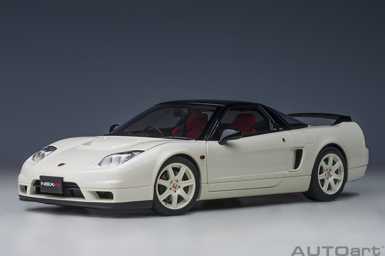 1/18 AUTOart Honda NSX NSX-R (NA2) Championship White Car Model