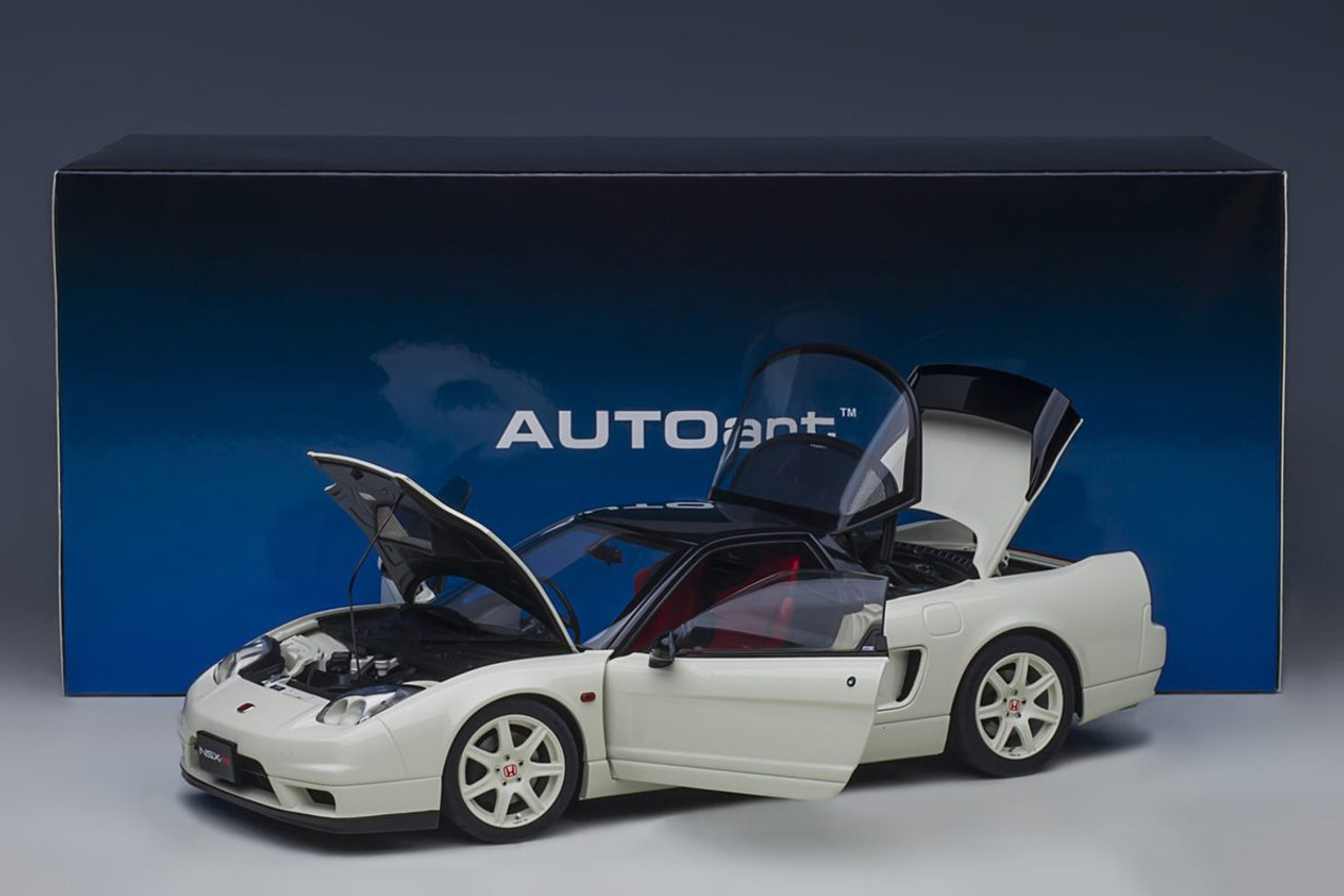 1/18 AUTOart Honda NSX NSX-R (NA2) Championship White Car Model