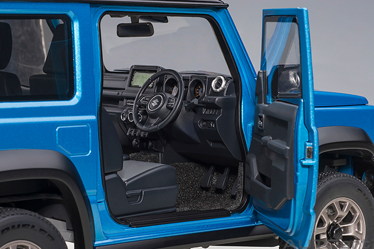 1/18 AUTOart Suzuki Jimny Sierra (JB74) (Brisk Blue Metallic with 