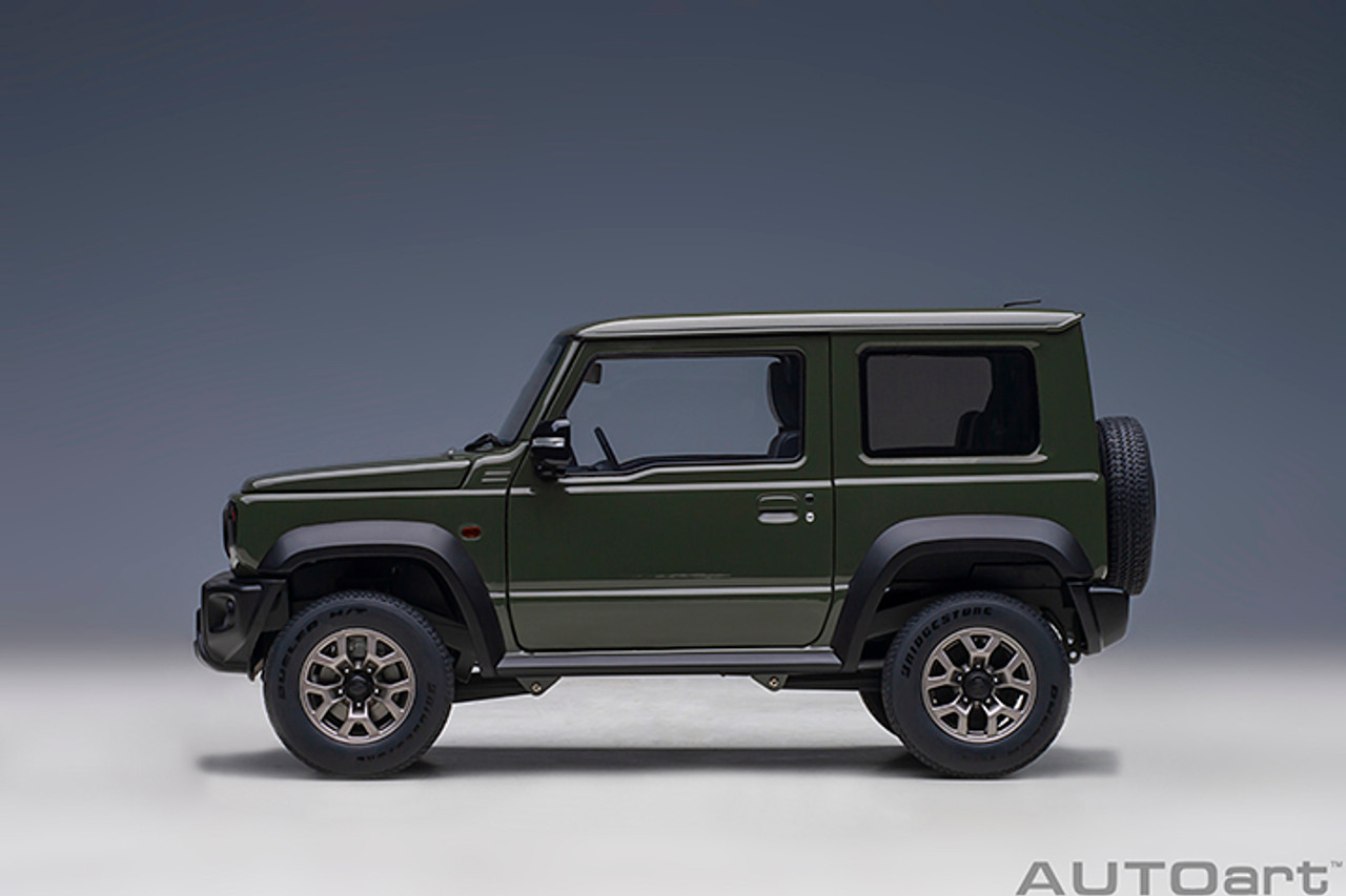 1/18 AUTOart Suzuki Jimny Sierra (JB74) (Jungle Green) Car Model