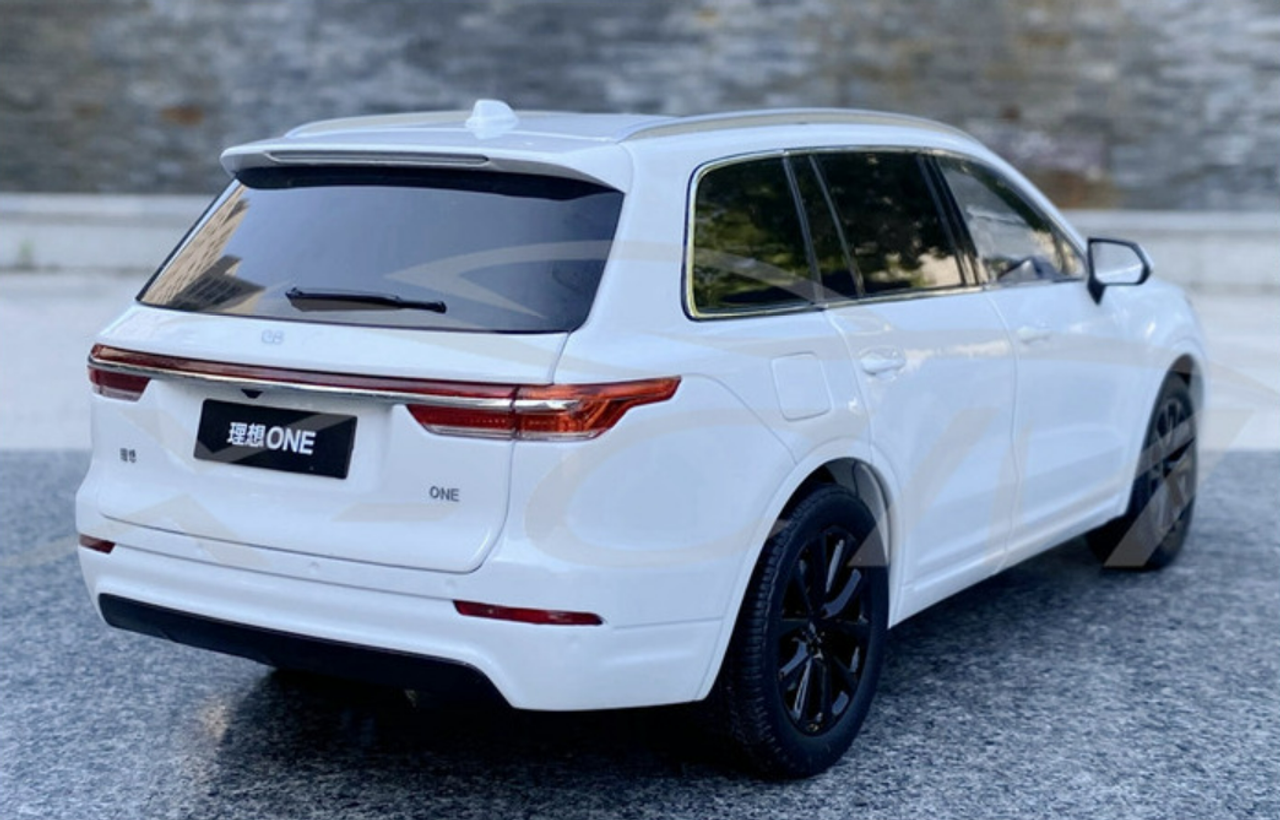 1/18 Dealer Edition Li Xiang ONE (White) Diecast Car Model