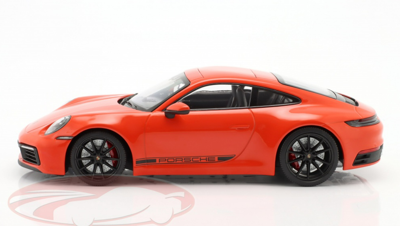 1/18 Minichamps 2019 Porsche 911 (992) Carrera 4S (Lava Orange) Car Model