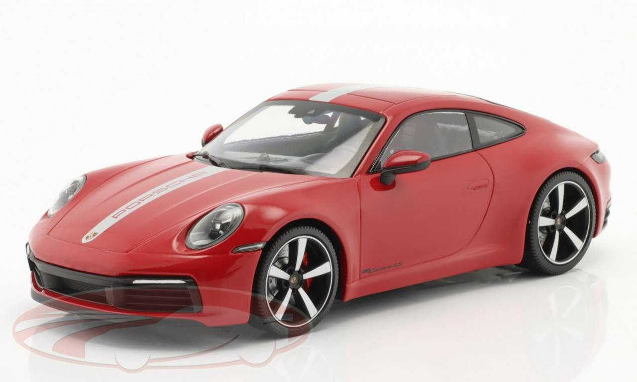 1/18 Minichamps 2019 Porsche 911 (992) Carrera 4S (Carmine Red) Car Model