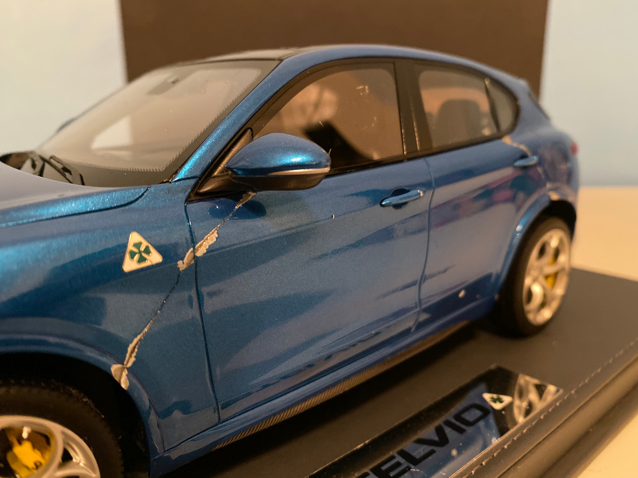 Damaged & Repaired AS-IS 1/18 BBR Alfa Romeo Stelvio Quadrifoglio (Blue Blu  Misano) Limited Resin Car Model