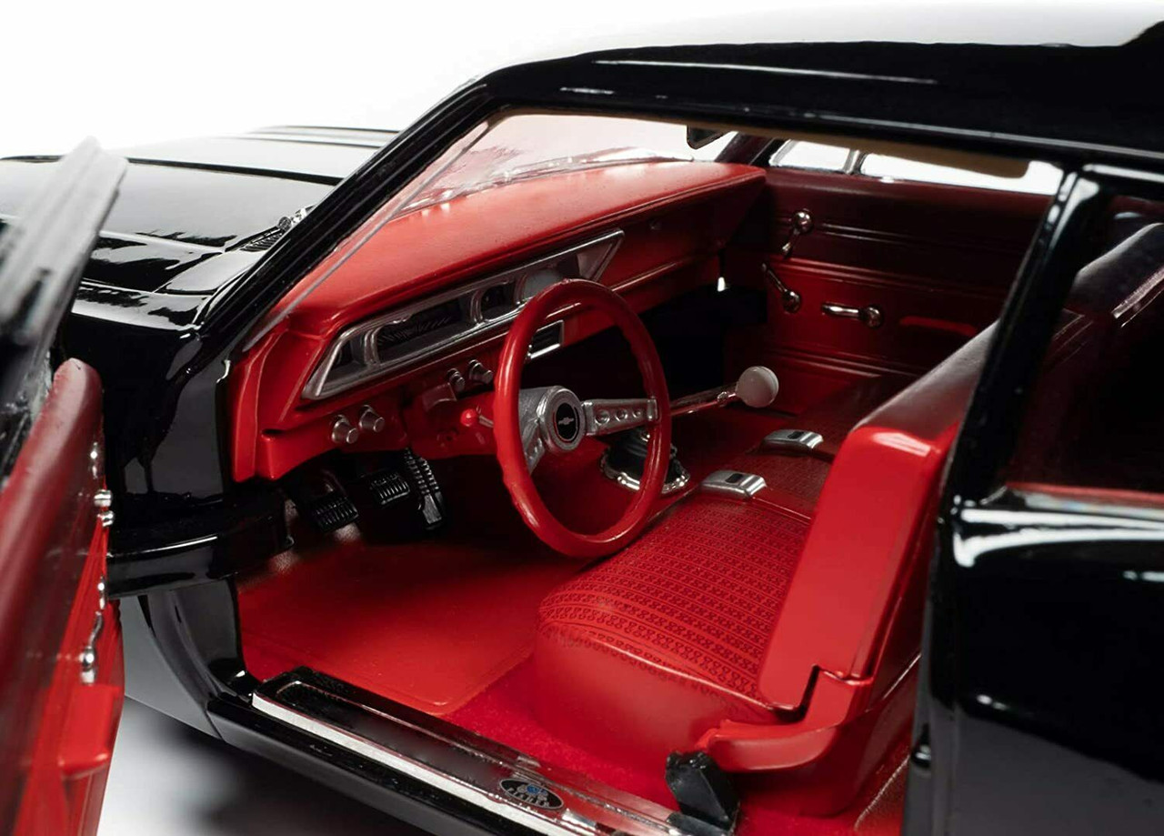 AMERICAN MUSCLE 1966 CHEVY BISCAYNE 限定版 American Muscle 1966 Chevrolet Biscayne 2 Door - 1259