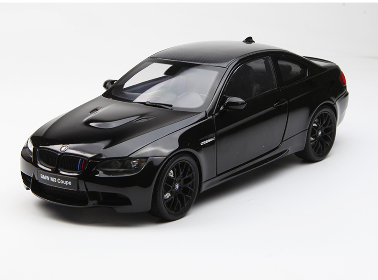 入荷量京商 BMW 3シリーズ クーペ E92 1/18 ミニカー 乗用車