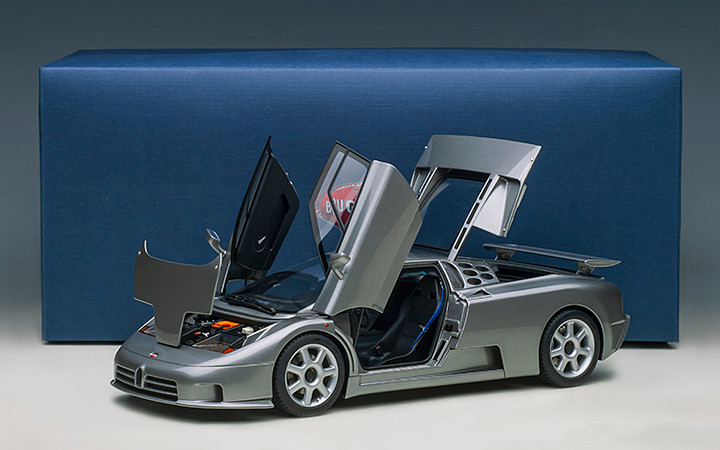 1/18 AUTOart Bugatti EB110 SS (Grigio Metalizzatto Silver) Car