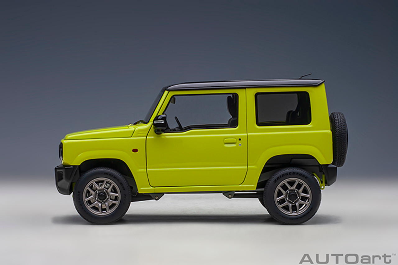 1/18 AUTOart Suzuki Jimny Sierra (JB64) (KINETIC YELLOW with BLACK ROOF) Car Model