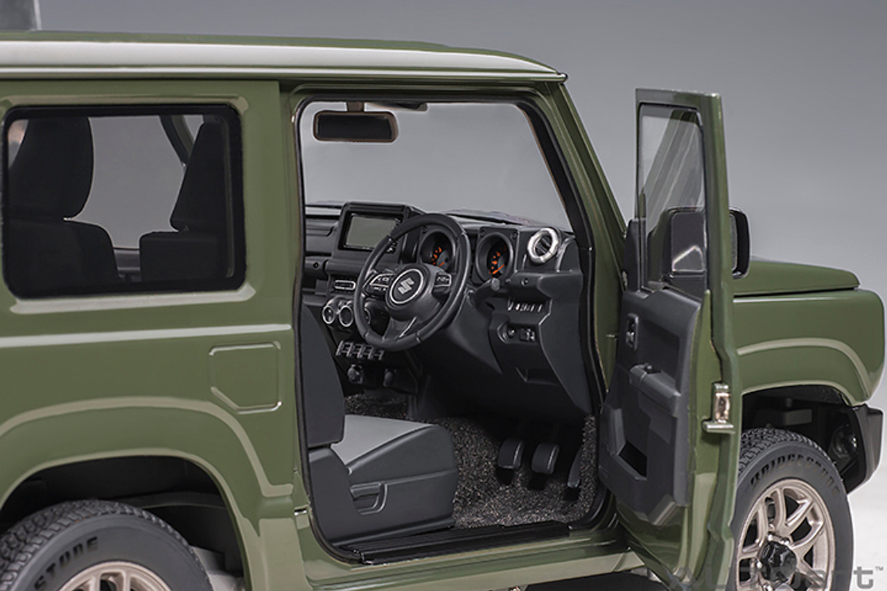 1/18 AUTOart Suzuki Jimny Sierra (JB64) (Jungle Green) Car Model