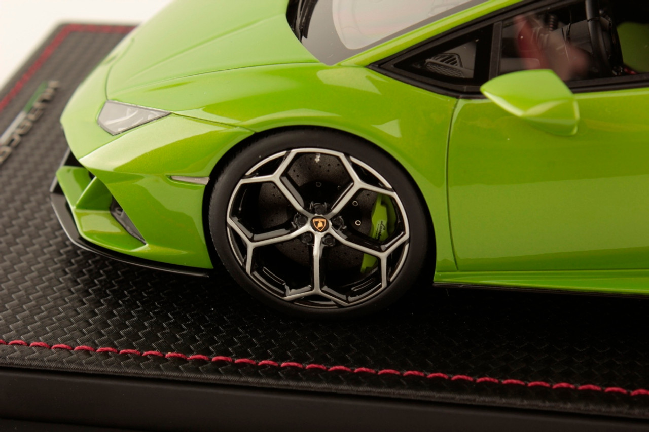 1/18 MR Collection Lamborghini Huracán EVO Green (Aesir Wheels with Green Calipers) Resin Car Model
