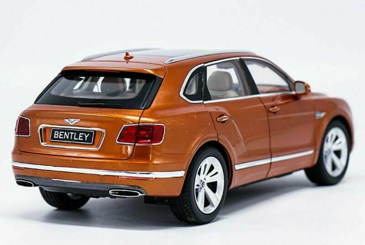 1&frasl;18 Kyosho Bentley Bentayga (Orange) Diecast Car Model