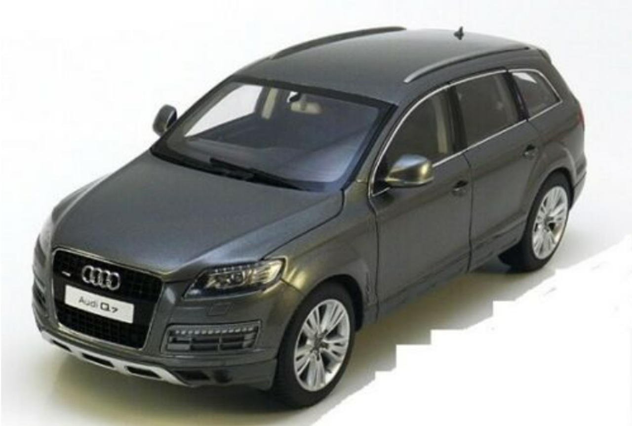 1/18 Kyosho 2009 Audi Q7 V8 4.2 FSI Quattro (Grey) Diecast Car Model