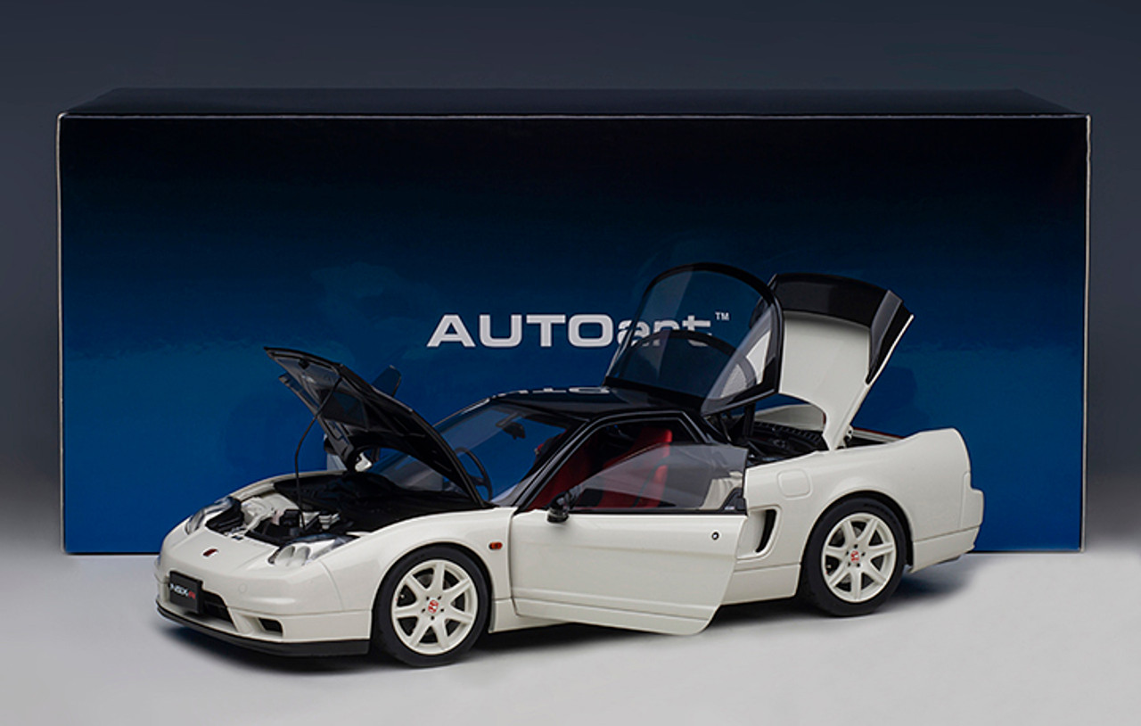 1/18 AUTOart Honda NSX NSX-R (NA2) (Championship White with Black Carbon  Fiber Version) Pearl Car Model