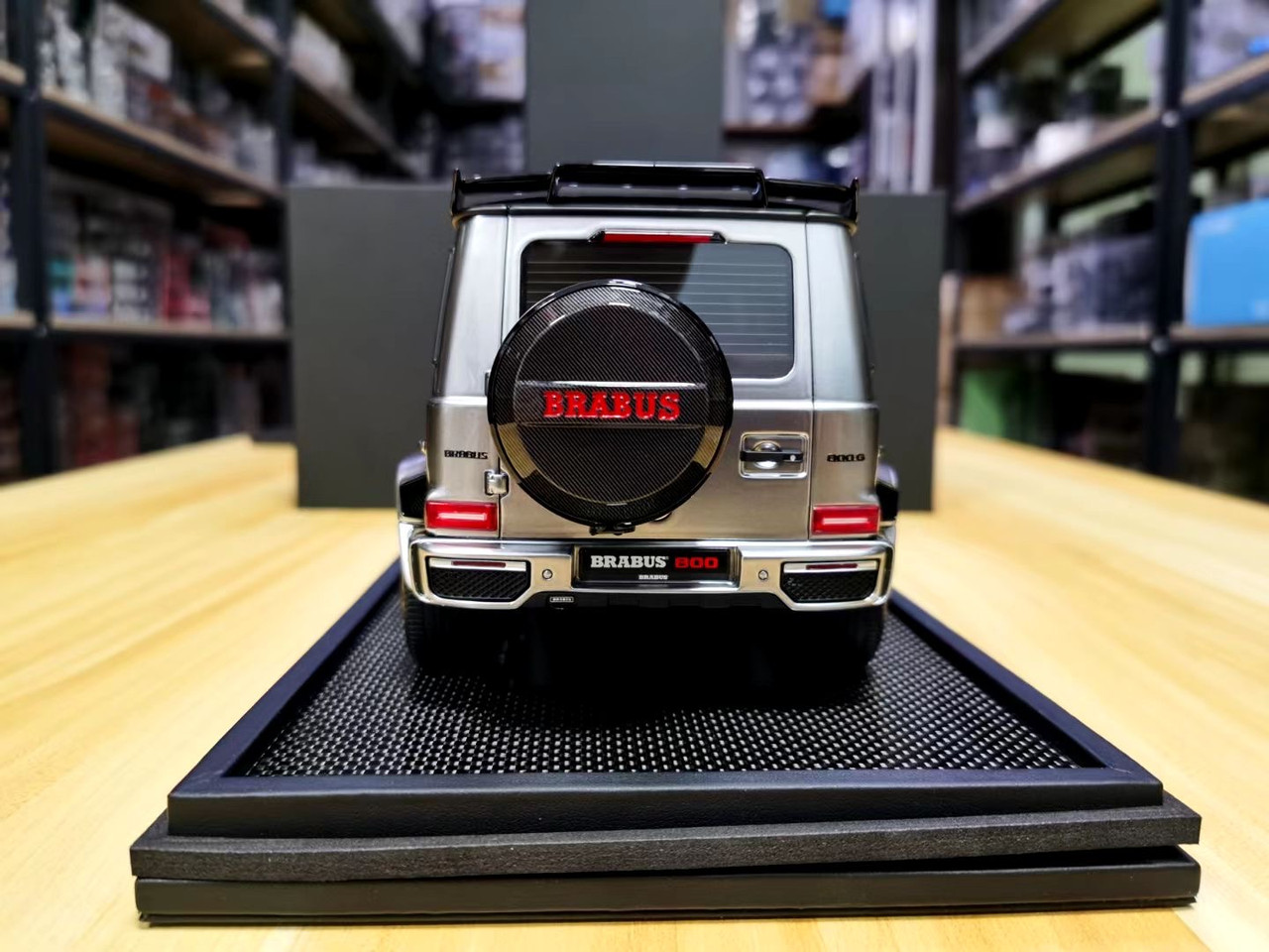 1/18 MH Motorhelix Mercedes-Benz G63 AMG Brabus 800 (Silver) Resin Car Model Limited 66 Pieces