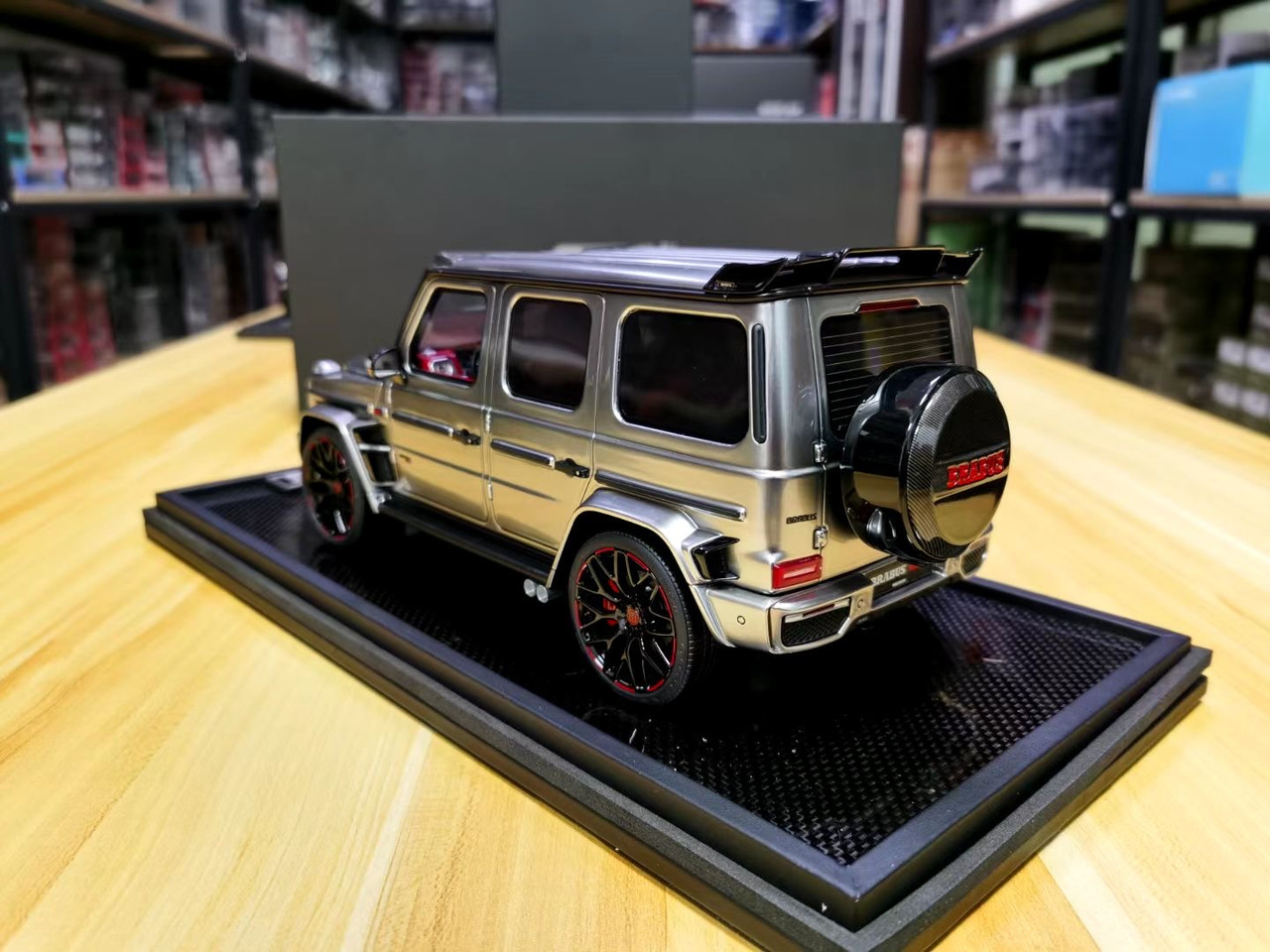 1/18 MH Motorhelix Mercedes-Benz G63 AMG Brabus 800 (Silver) Resin Car Model Limited 66 Pieces