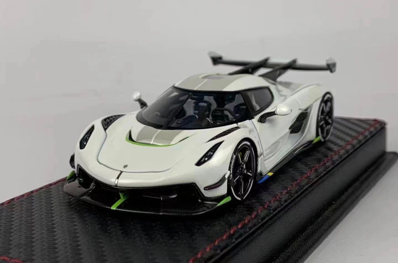 1/43 Frontiart Koenigsegg Jesko (White) Resin Car Model Limited 999 Pieces