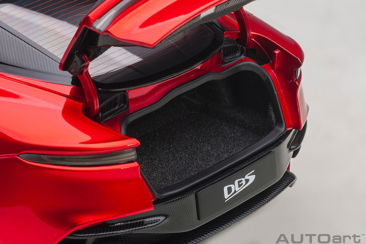 1/18 AUTOart Aston Martin DBS Superleggera (Hyper Red) Car
