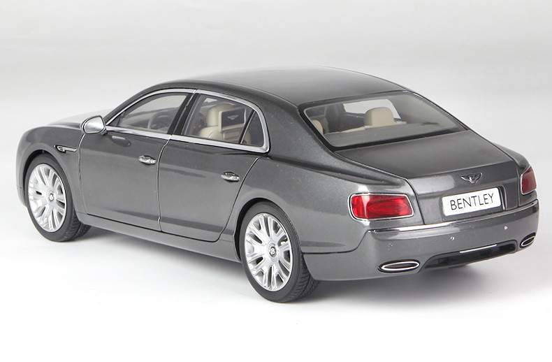 1/18 Kyosho Bentley Continental Flying Spur W12 (Grey) Diecast Car