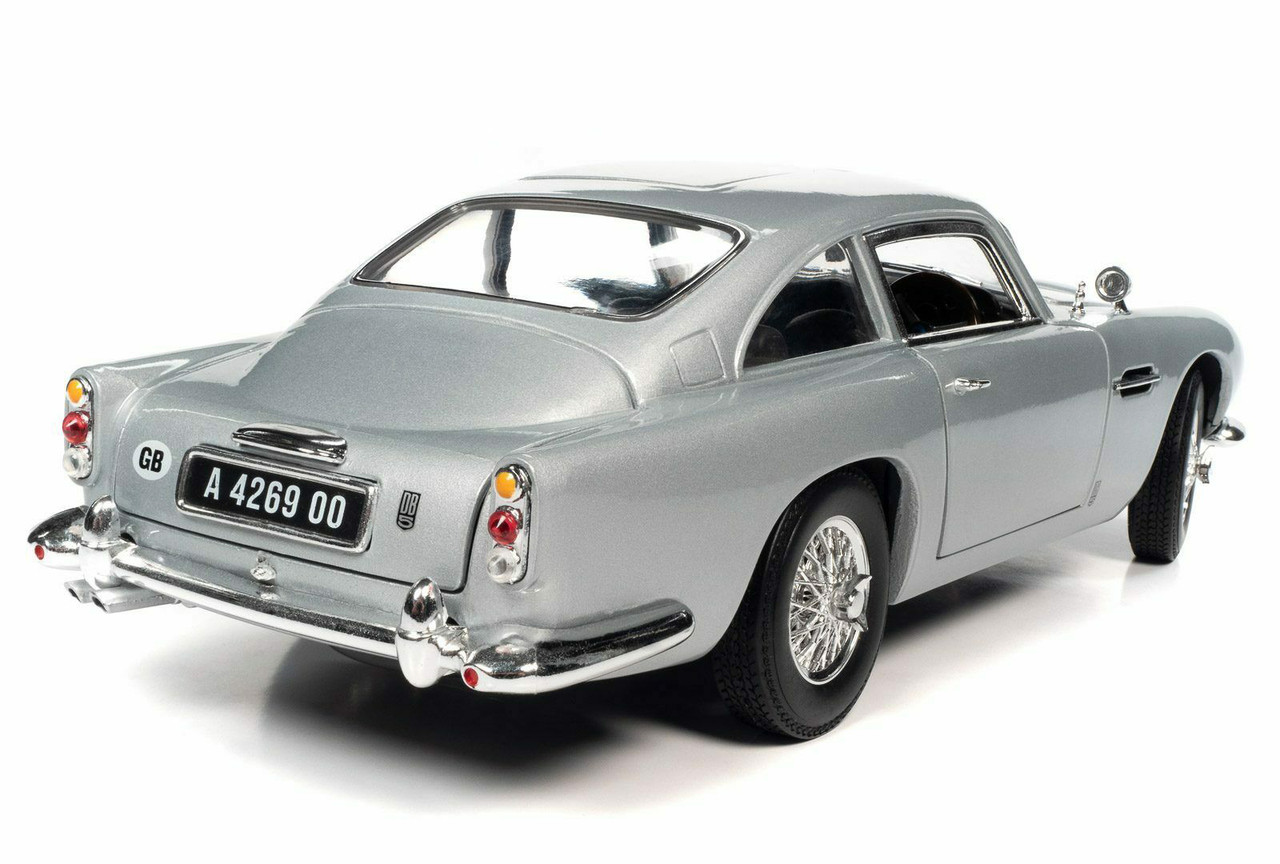 1/18 James Bond 1965 Aston Martin DB5 Coupe (No Time to Die) Diecast Car Model