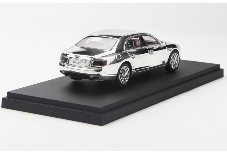 1/43 Kyosho Bentley Continental Flying Spur (Chrome) Enclosed