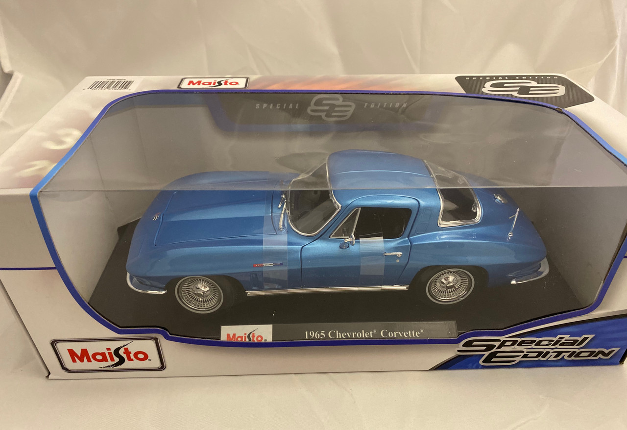 1/18 Maisto 1965 Chevrolet Chevy Corvette C2 (Blue) Diecast Car