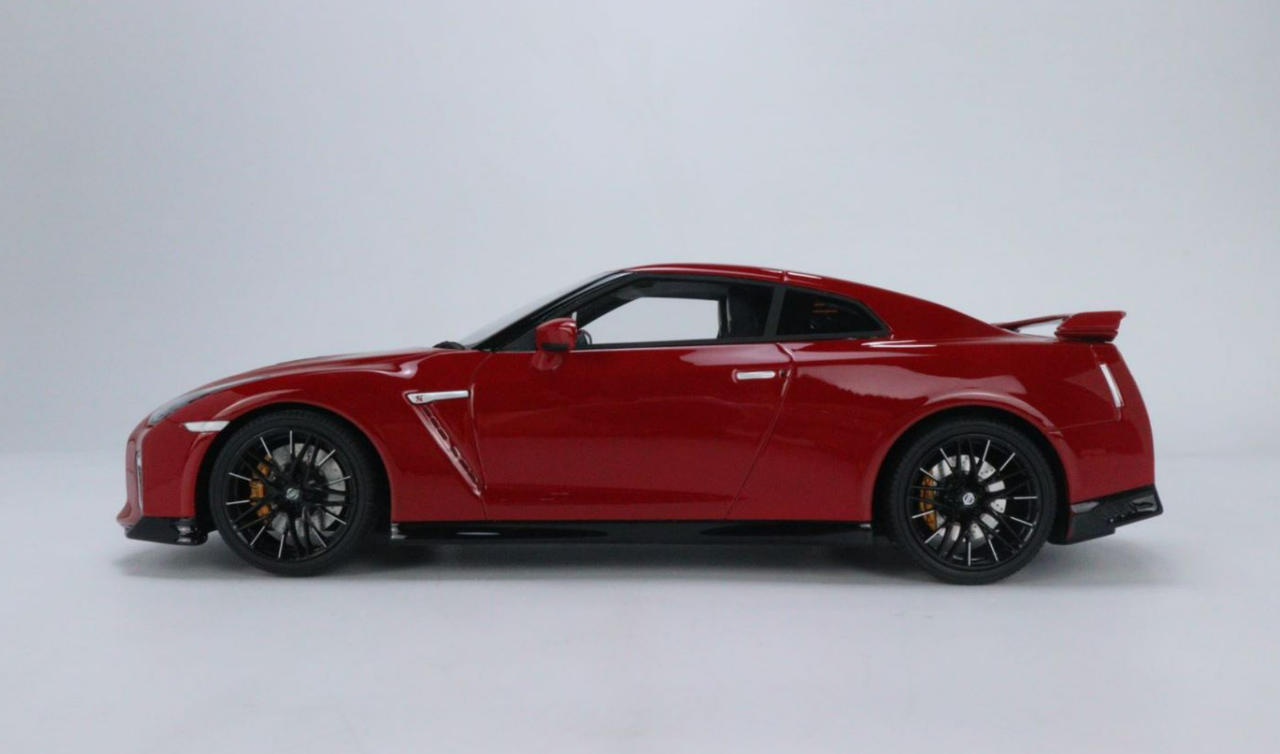 1/18 Kyosho 2020 Nissan GT-R GTR R35 (Red) Resin Car Model