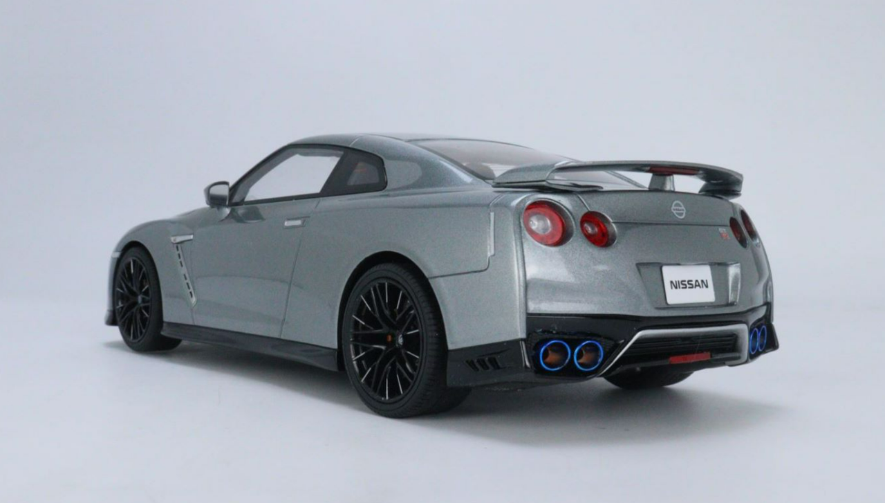 1/18 Kyosho 2020 Nissan GT-R GTR R35 (Grey) Resin Car Model