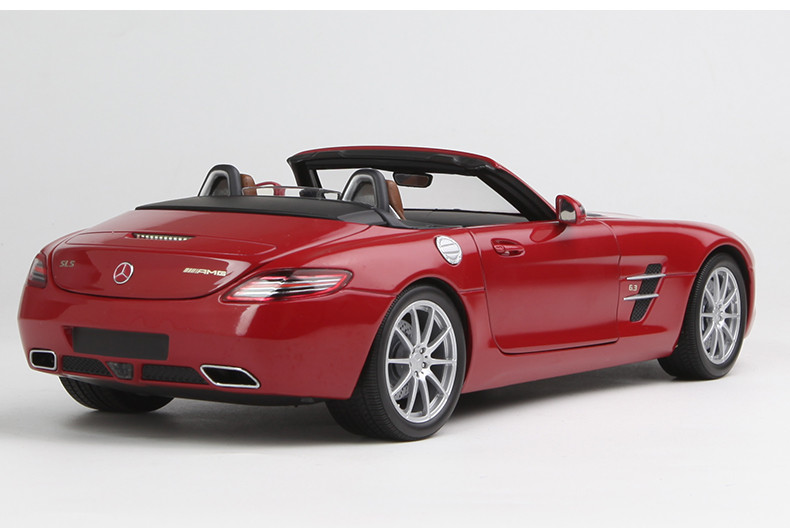 1/18 Minichamps Mercedes-Benz MB SLS AMG Convertible (Red) Diecast