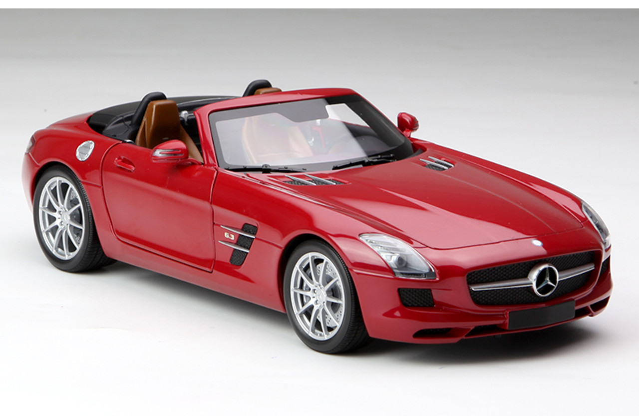 1/18 Minichamps Mercedes-Benz MB SLS AMG Convertible (Red) Diecast Car Model